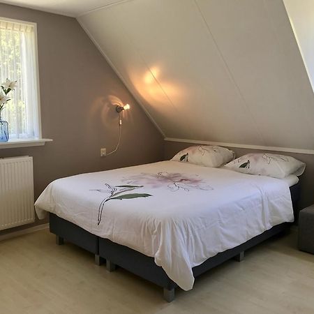 Bed And Breakfast De Lijster Zuid-Scharwoude Esterno foto